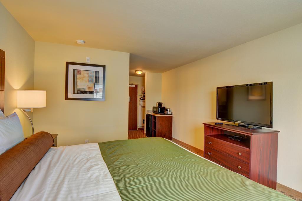 Cobblestone Hotel & Suites - Punxsutawney Luaran gambar